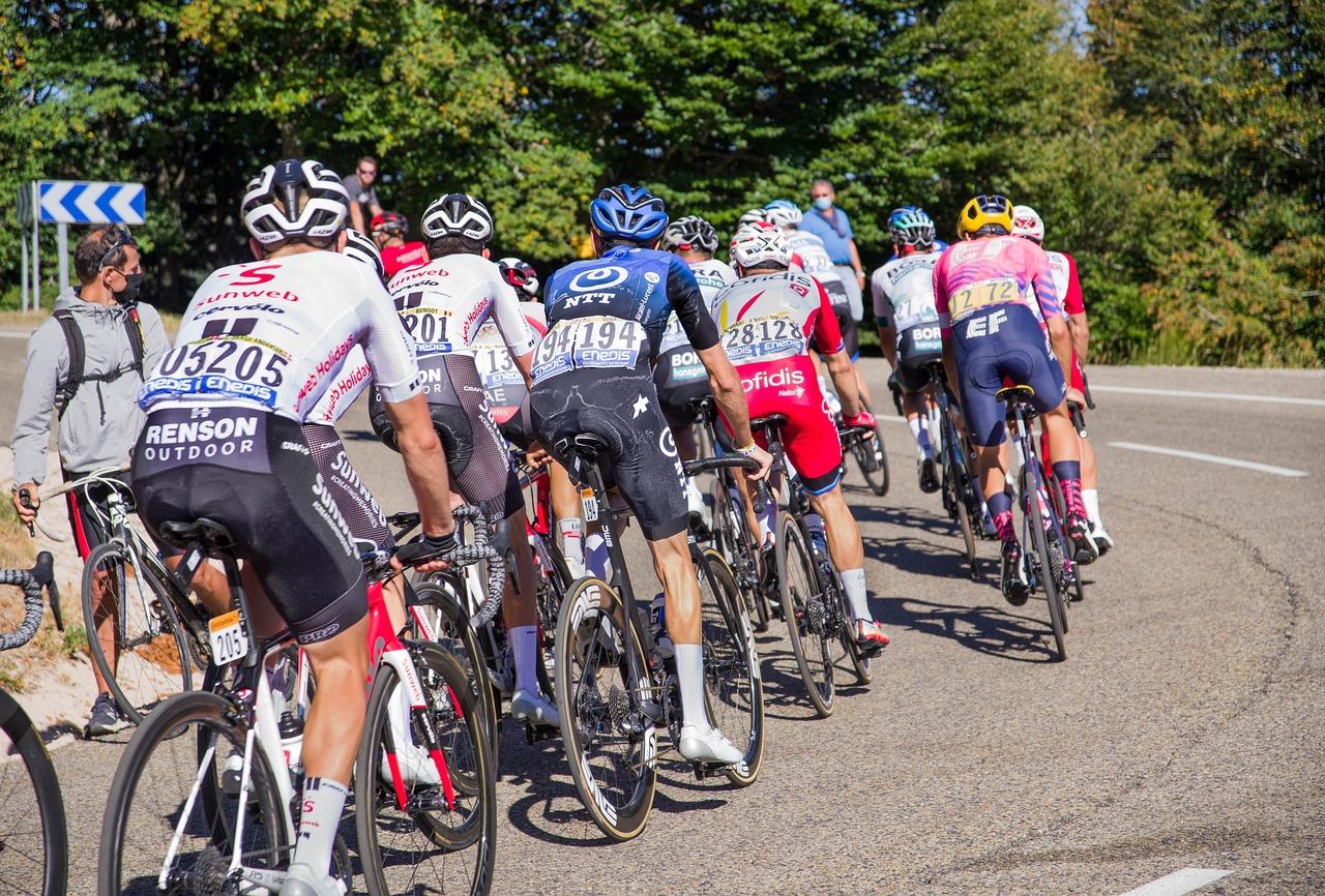 Tour de France : le virage écologique est-il possible ? 